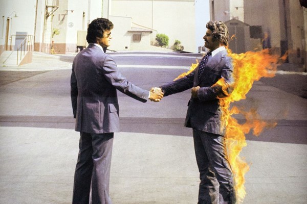 راندل جونیور؛ مردی که در آتش ماندگار شد | شستی